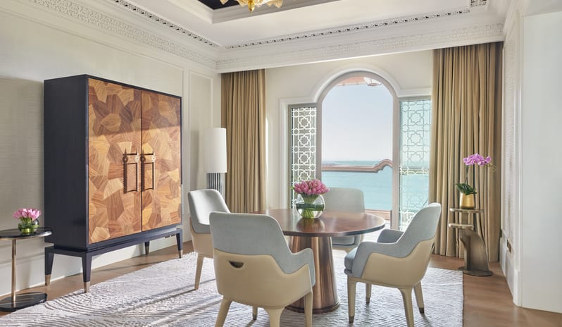 Emirates Palace Mandarin Oriental - Vegan Room (Partial Sea View) Dining Area